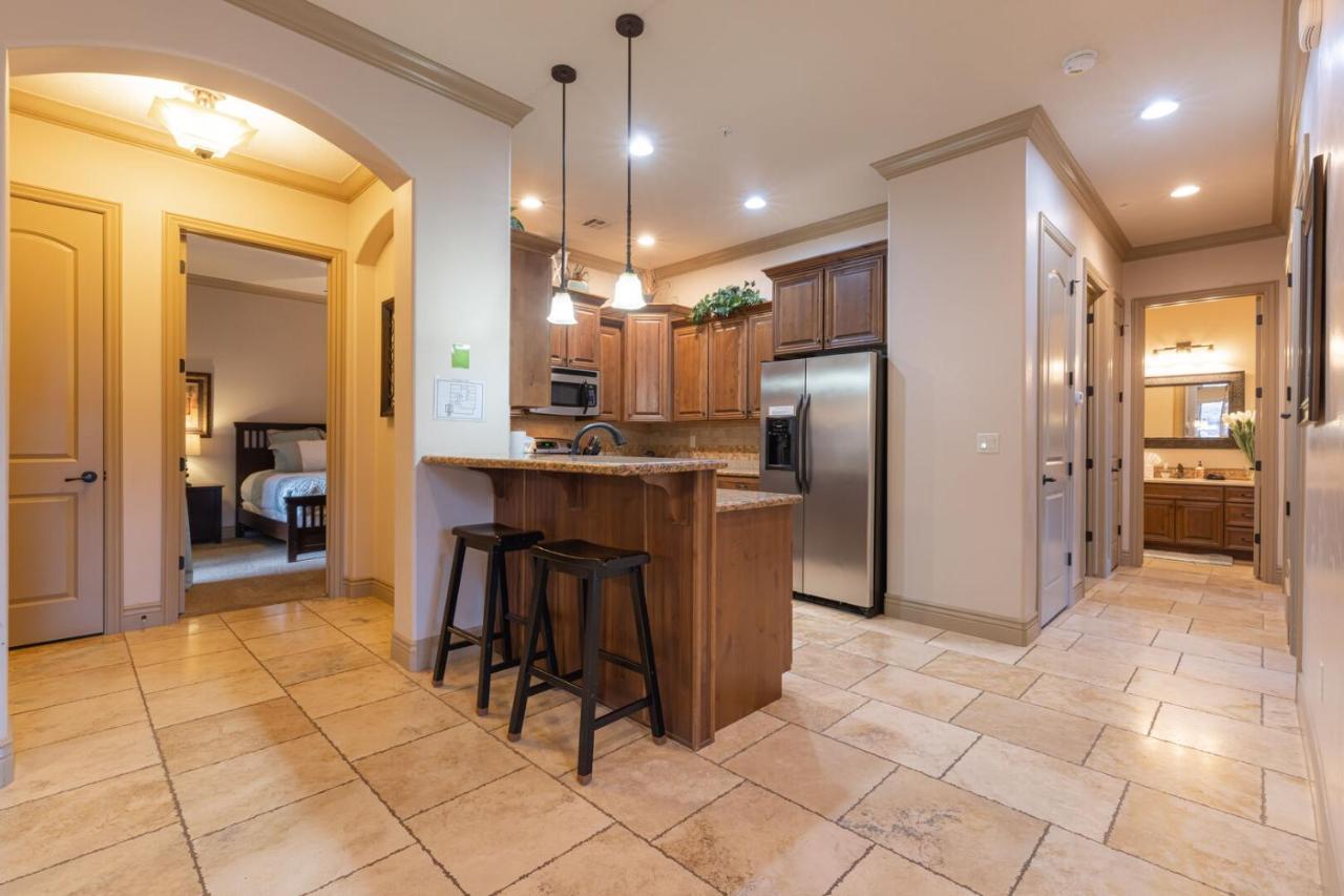 D5-Coral Springs Poolside-Ground Floor 3-Bedroom Hillside View Hurricane Δωμάτιο φωτογραφία