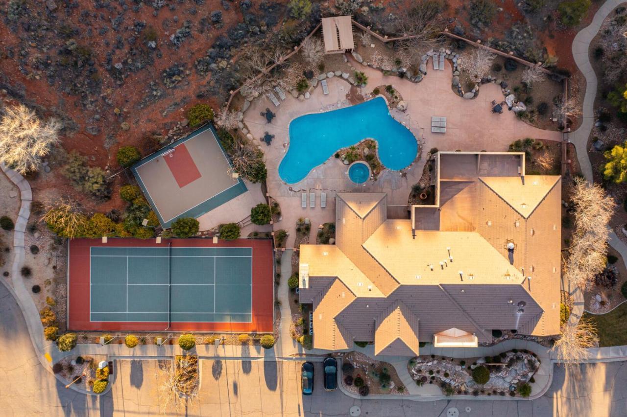 D5-Coral Springs Poolside-Ground Floor 3-Bedroom Hillside View Hurricane Δωμάτιο φωτογραφία